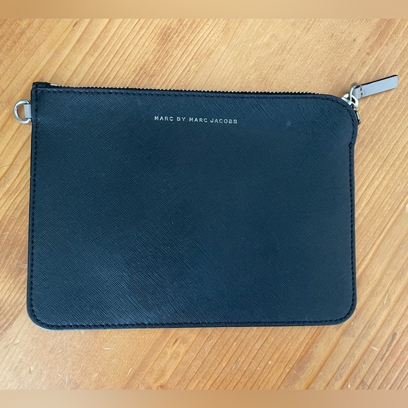 Marc by Marc Jacobs Leather tote - Picture 11 of 16